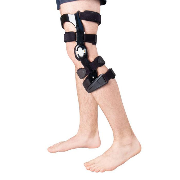 Ортез на коленный сустав (левый) Т.44.52L  Trives Ортез на коленный сустав (левый) Т.44.52L  Trives